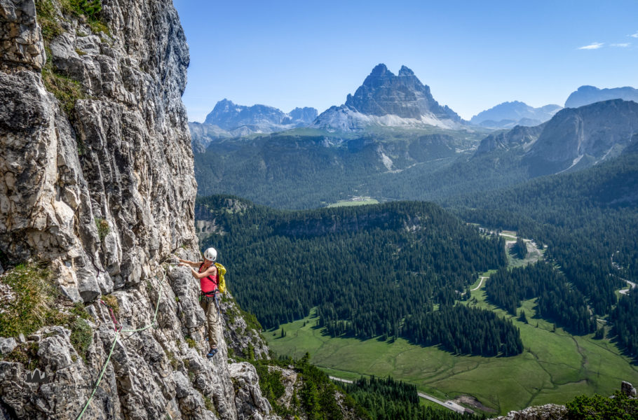 Magnesio Escalada Intensive Climbing - AlpineWall