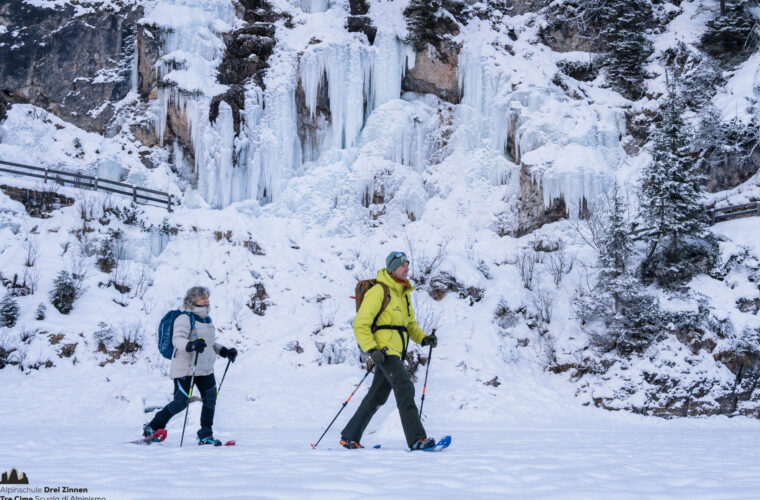 lago di braies pragser wildsee ciaspolata schneeschuhwandern snowshoehiking (13 von 53)