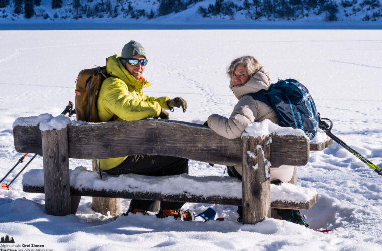 lago di braies pragser wildsee ciaspolata schneeschuhwandern snowshoehiking (30 von 53)